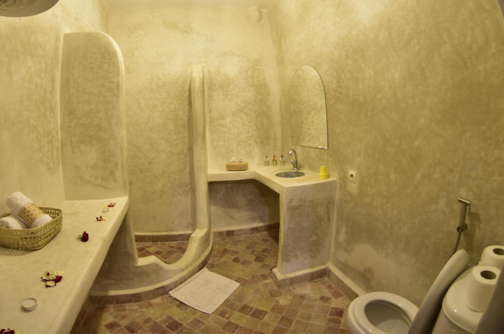 Riad Iklil Marrakesh Luaran gambar