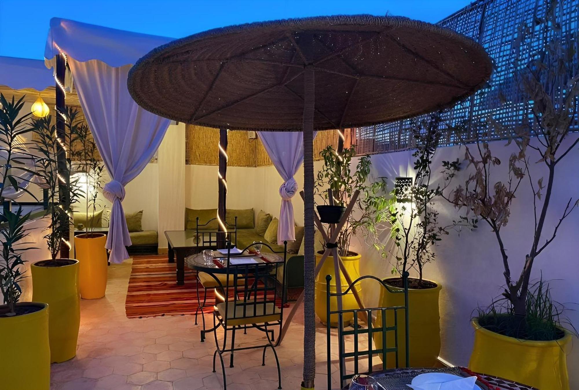 Riad Iklil Marrakesh Luaran gambar
